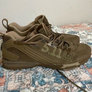 5.11 Tactical recon trainer shoes size 6